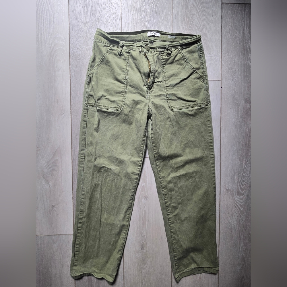 Kensie Jeans Military Green High Rise Slim Straight Crop Women's Size 8